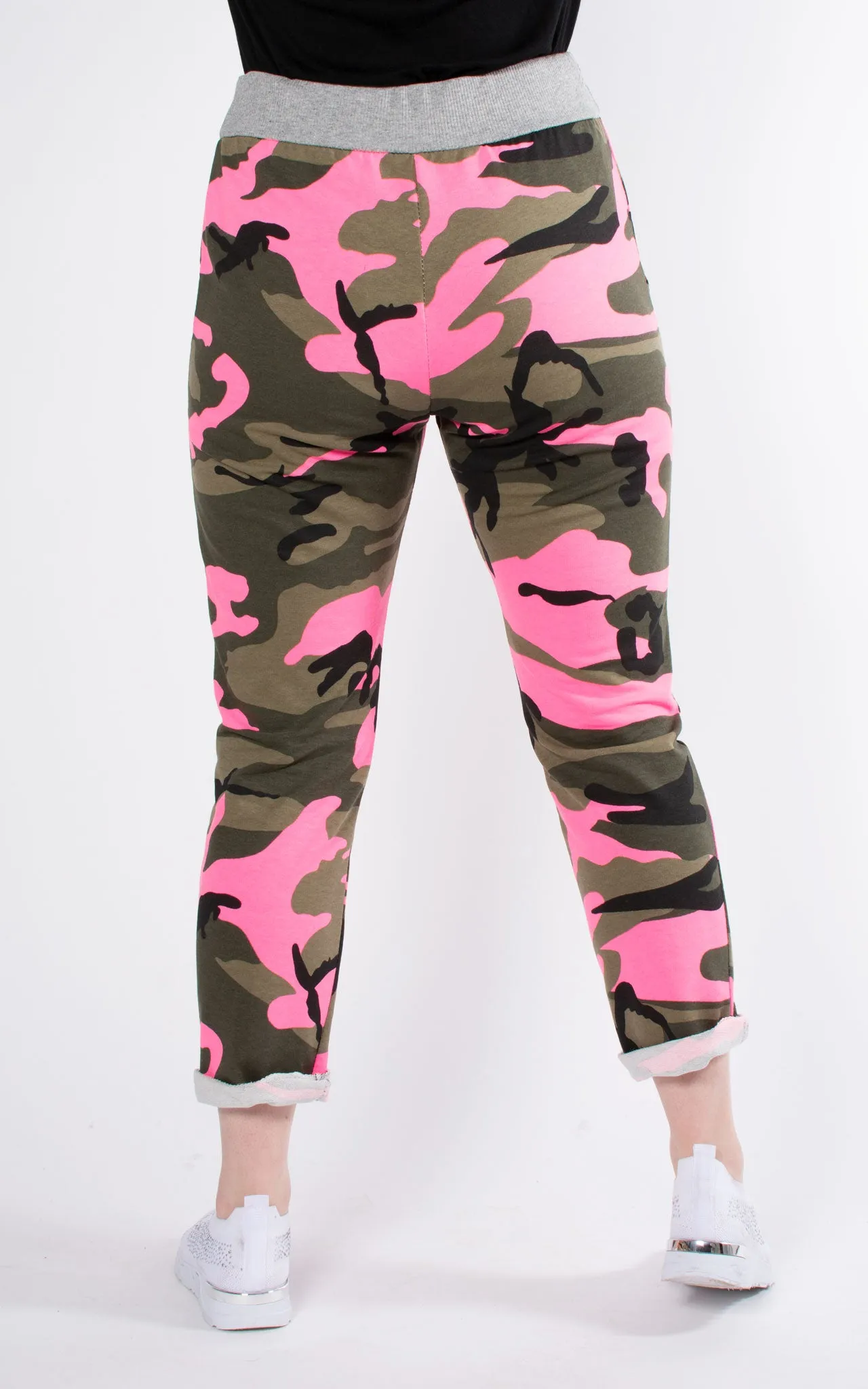 Basic Jogger | Neon Pink Camo