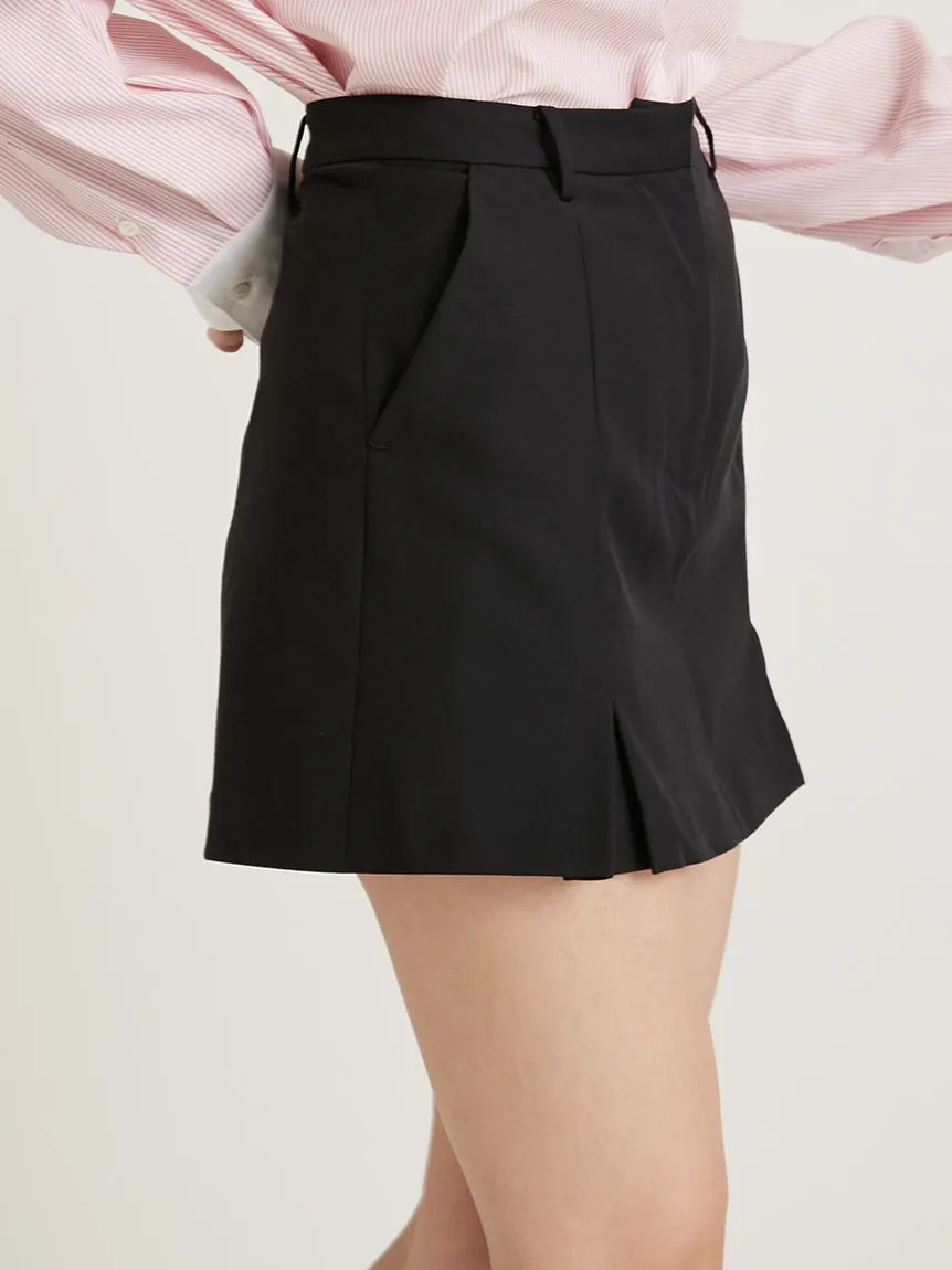 Mid Rise Mini Skirt